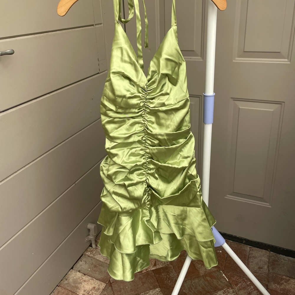 Green Jessica McClintock, Size 6, great condition!!